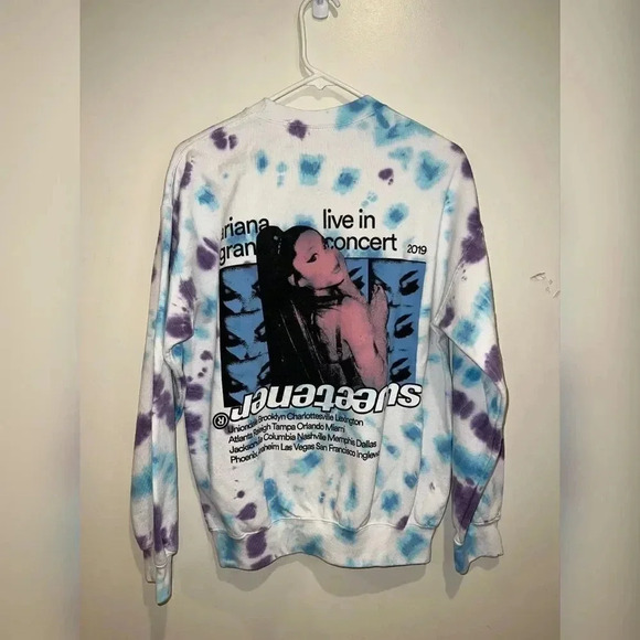 Ariana Grande Sweetener Tour Leg 3 Live in Concert Tie Dye Crewneck Sweater - Picture 7 of 7